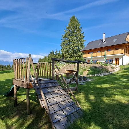 Drevenica Pod Demaenovskou Horou Villa เดมานอฟสกา โดลินา ภายนอก รูปภาพ