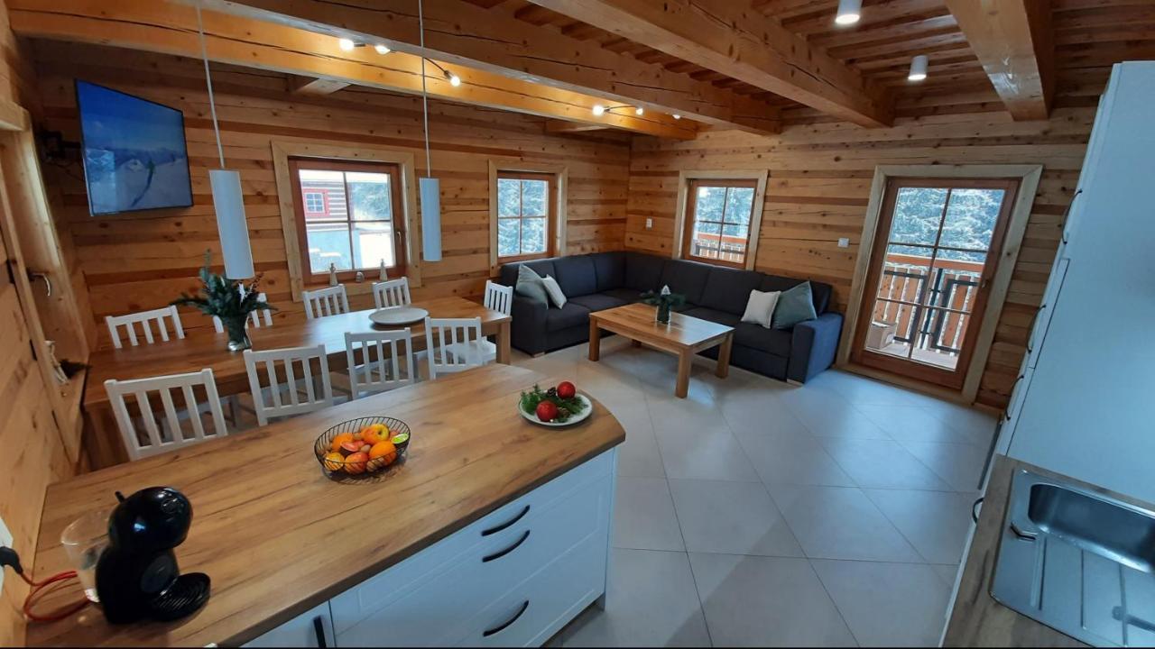 Drevenica Pod Demaenovskou Horou Villa เดมานอฟสกา โดลินา ภายนอก รูปภาพ