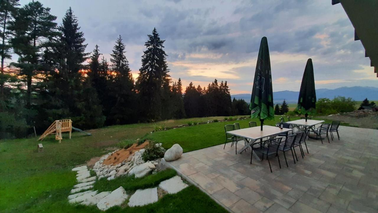 Drevenica Pod Demaenovskou Horou Villa เดมานอฟสกา โดลินา ภายนอก รูปภาพ