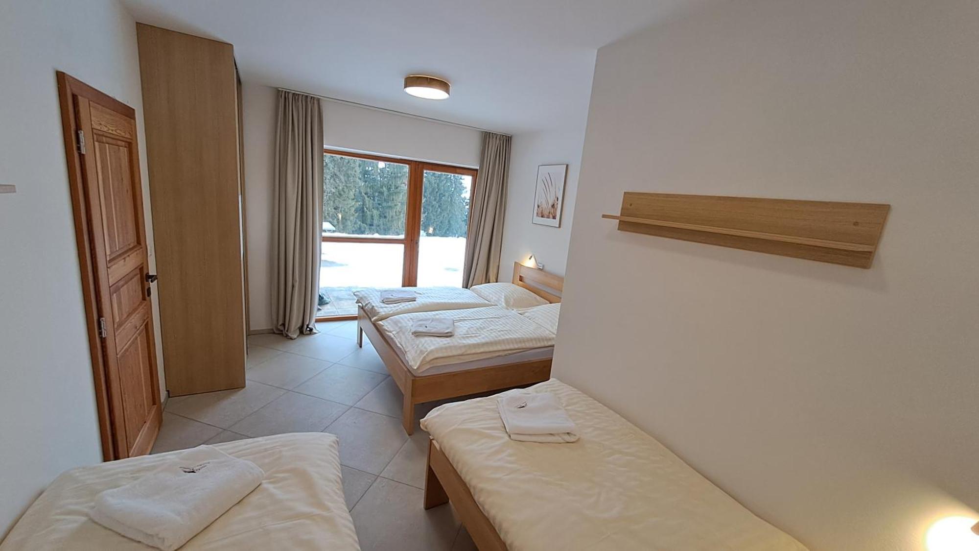 Drevenica Pod Demaenovskou Horou Villa เดมานอฟสกา โดลินา ภายนอก รูปภาพ