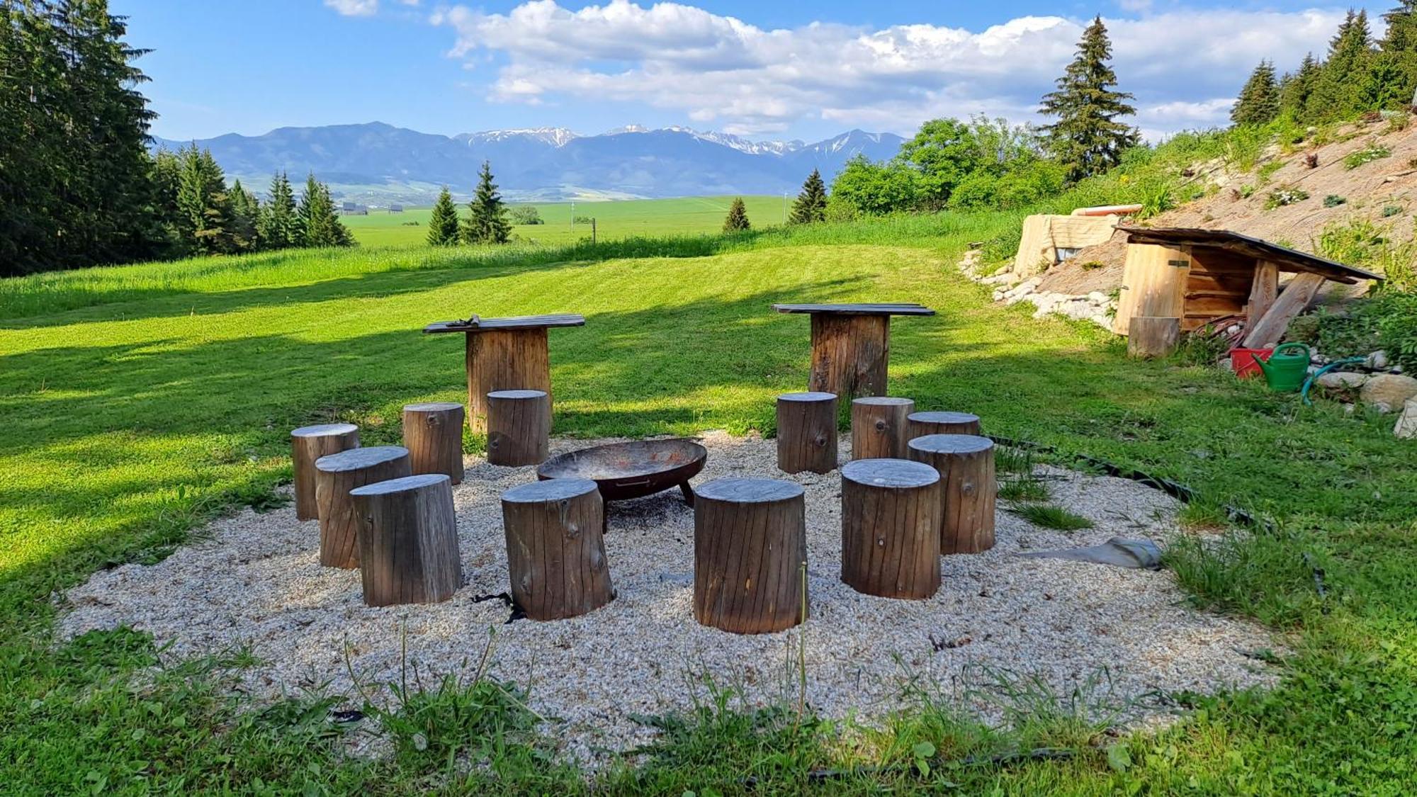 Drevenica Pod Demaenovskou Horou Villa เดมานอฟสกา โดลินา ภายนอก รูปภาพ